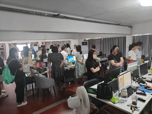上海警方破獲企業(yè)管理服務領(lǐng)域敲詐勒索案 維護企業(yè)經(jīng)營秩序